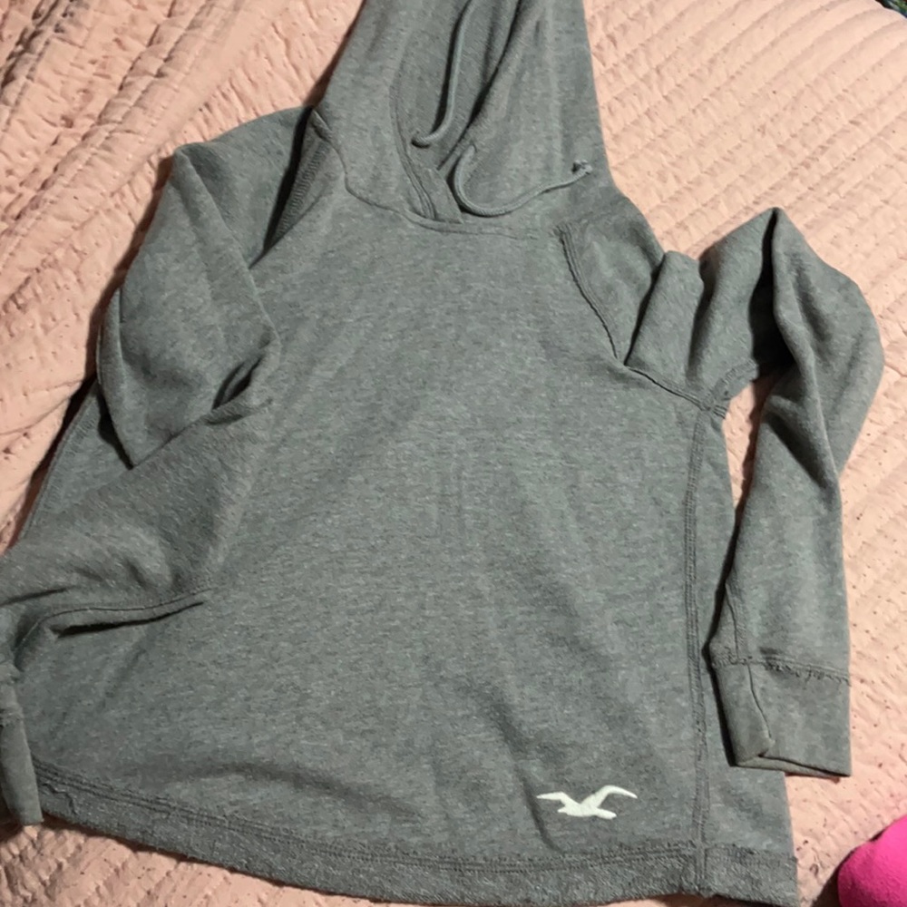 Hollister sweat top